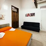 Garibaldi Apartment - Old Town - By Click Salento
