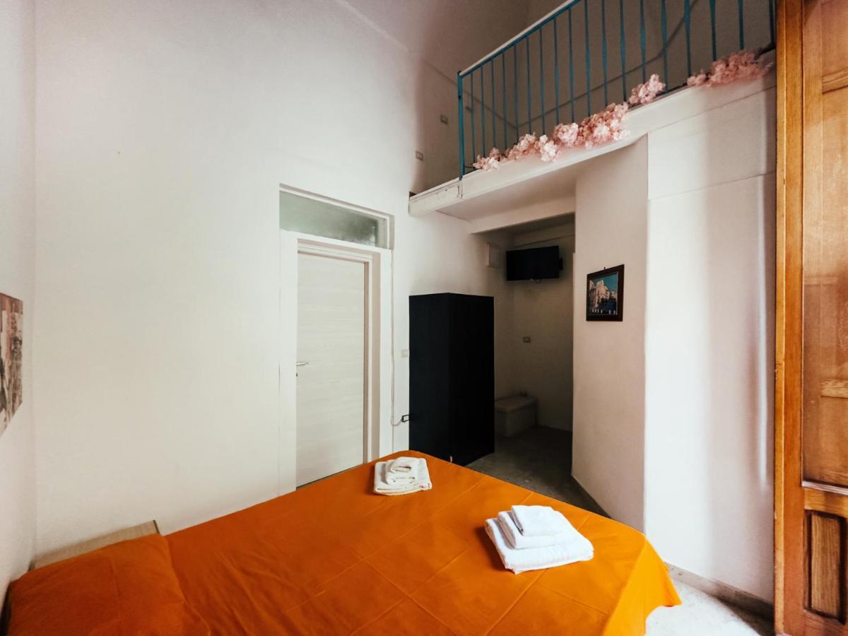 Garibaldi - Old Town - By Click Salento Apartment *