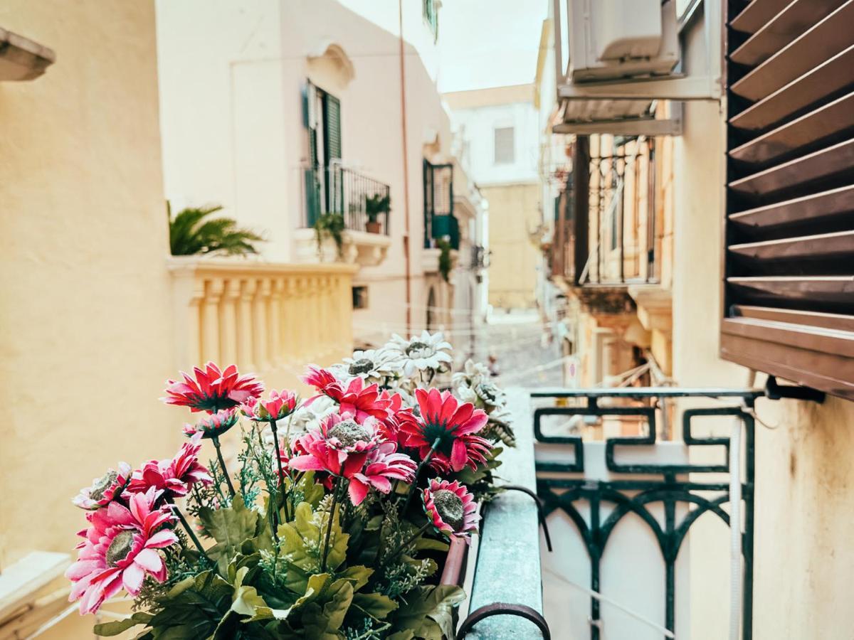 Apartment Garibaldi - Old Town - By Click Salento *